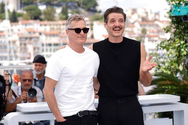 Joaquin Phoenix und Pedro Pascal beim Photocall zum Kinofilm Eddington auf dem Festival de Cannes 2025 78. Internationale Filmfestspiele von Cannes am Palais des Festivals. Cannes, 17.05.2025