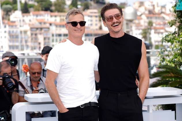 Joaquin Phoenix und Pedro Pascal beim Photocall zum Kinofilm Eddington auf dem Festival de Cannes 2025 78. Internationale Filmfestspiele von Cannes am Palais des Festivals. Cannes, 17.05.2025