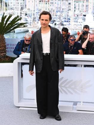 Cannes, France, Cannes: Cannes, 78th Cannes Film Festival 2025 - day 5 - Photocall of the film Urchin. In the photo Frank Dillane Cannes Cannes  - ZUMAp169 20250517_zea_p169_250 Copyright: xAlbertoxTerenghix