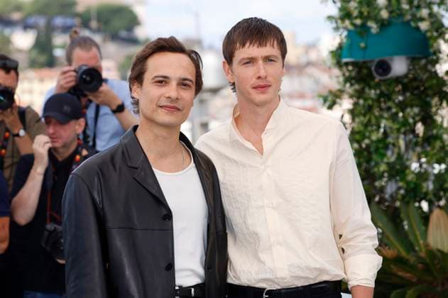 Frank Dillane und Harris Dickinson beim Photocall zum Kinofilm Urchin auf dem Festival de Cannes 2025 78. Internationale Filmfestspiele von Cannes am Palais des Festivals. Cannes, 17.05.2025