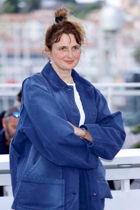 Alice Rohrwacher beim Photocall mit den Jury-Präsidentinnen auf dem Festival de Cannes 2025 78. Internationale Filmfestspiele von Cannes am Palais des Festivals. Cannes, 17.05.2025