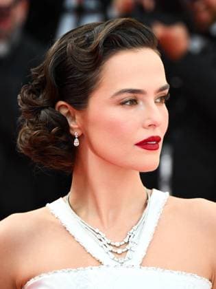 Cannes, 78th Cannes Film Festival 2025 - evening 5 - red carpet of the film Die, My Love Cannes, 78th Cannes Film Festival 2025 - evening 5 - red carpet of the film Die, My Love . In the photo Zoey Deutch Cannes France  Copyright: xIPA ABACAx