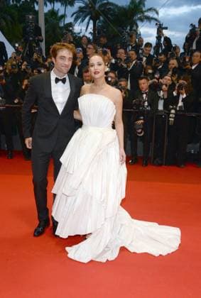 May 17, 2025, Cannes, France: Robert Pattinson and Jennifer Lawrence attend the Die My Love red carpet at the 78th annual Cannes Film Festival at Palais des Festivals on May 17, 2025 in Cannes, France Cannes France - ZUMAi09_ 20250517_zaf_i09_055 Copyright: xFrederickxInjimbertx
