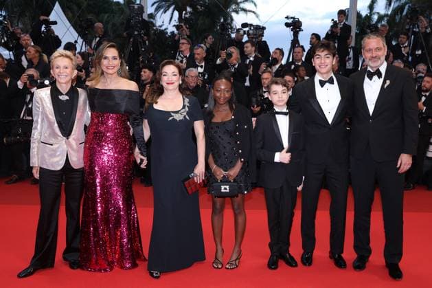Cannes Die My Love Screening JD Lauran Bromley, Mariska Hargitay, Trish Adlesic, Amaya Josephine Hermann, Andrew Nicolas Hermann, August Miklos Friedrich Hermann and Peter Hermann attend the Die My Love red carpet at the 78th annual Cannes Film Festival at Palais des Festivals on May 17, 2025 in Cannes, France. Photo by Jerome Domine ABACAPRESS.COM Cannes France  Copyright: xDominexJerome ABACAx