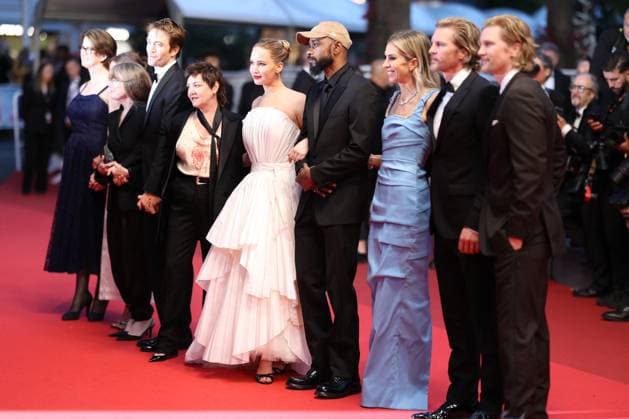 Cannes Die My Love Screening JD Andrea Calderwood, Justine Ciarrocchi, Sissy Spacek, Robert Pattinson, Lynne Ramsay, Jennifer Lawrence, LaKeith Stanfield, Molly Smith, Thad Luckinbill and Trent Luckinbill attend the Die My Love red carpet at the 78th annual Cannes Film Festival at Palais des Festivals on May 17, 2025 in Cannes, France. Photo by Jerome Domine ABACAPRESS.COM Cannes France Copyright: xDominexJerome ABACAx