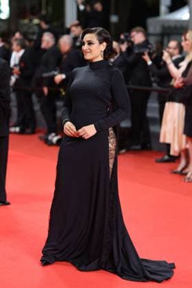 J Montée des marches du film Le roi soleil lors du 78ème Festival International du Film de Cannes Camélia Jordana Montée des marches du film Le roi soleil lors du 78ème Festival International du Film de Cannes, au Palais des Festivals à Cannes On may 17th 2025 Jacovides Moreau Bestimage Red carpet for the movie Le roi soleil during the 78th Cannes International Film Festival at the Palais des Festivals in Cannes, France On may 17th 2025 Cannes France  Copyright: xJACOVIDES-MOREAUx xBESTIMAGExJACOVIDES-MOREAUx xBESTIMAGEx