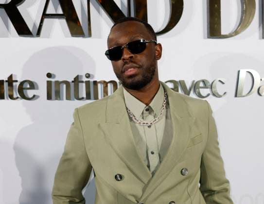 Internationale Filmfestspiele von Cannes, Le Grand Diner-Dadju Cannes - Le Grand Diner-Dadju At Carlton Dadju Djuna Nsungula arrives to Hotel Carlton Beach to attending Le Grand Diner-Dadju ahead the 78th annual Cannes Film Festival on May 17, 2025 in Cannes, France. Photo by Marco Piovanotto ABACAPRESS.COM Cannes France  Copyright: xPiovanottoxMarco ABACAx