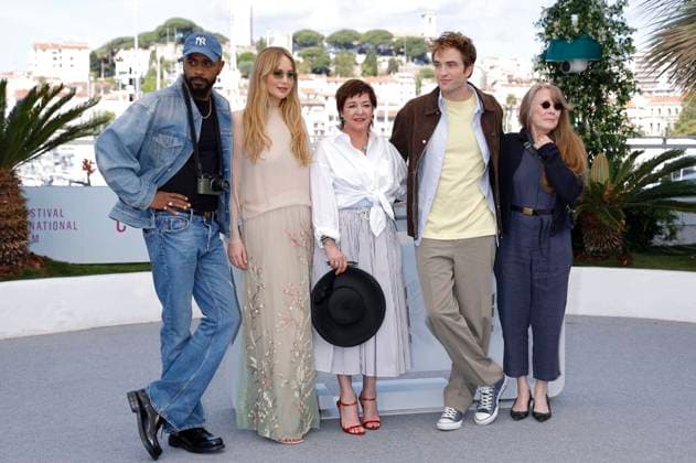 LaKeith Stanfield, Jennifer Lawrence, Lynne Ramsay, Robert Pattinson und Sissy Spacek beim Photocall zum Kinofilm Die, My Love auf dem Festival de Cannes 2025 78. Internationale Filmfestspiele von Cannes am Palais des Festivals. Cannes, 18.05.2025