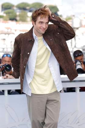 Robert Pattinson beim Photocall zum Kinofilm Die, My Love auf dem Festival de Cannes 2025 78. Internationale Filmfestspiele von Cannes am Palais des Festivals. Cannes, 18.05.2025