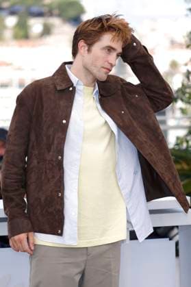 Robert Pattinson beim Photocall zum Kinofilm Die, My Love auf dem Festival de Cannes 2025 78. Internationale Filmfestspiele von Cannes am Palais des Festivals. Cannes, 18.05.2025