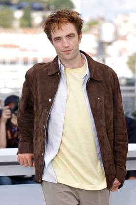 Robert Pattinson beim Photocall zum Kinofilm Die, My Love auf dem Festival de Cannes 2025 78. Internationale Filmfestspiele von Cannes am Palais des Festivals. Cannes, 18.05.2025
