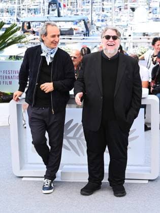 Internationale Filmfestspiele von Cannes, La lecon de musique Photocall Cannes, 78th Cannes Film Festival 2025 - day 6 - Photocall of the film La Leçon De Musique Alexandre Desplat & Guillermo Del Toro Cannes, 78th Cannes Film Festival 2025 - day 6 - Photocall of the film La Leçon De Musique Alexandre Desplat & Guillermo Del Toro . In the photo Alexandre Desplat & Guillermo Del Toro Cannes France France  Copyright: xIPA ABACAx