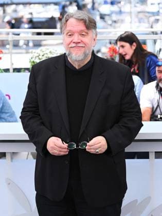 Internationale Filmfestspiele von Cannes, La lecon de musique Photocall Cannes, 78th Cannes Film Festival 2025 - day 6 - Photocall of the film La Leçon De Musique Alexandre Desplat & Guillermo Del Toro Cannes, 78th Cannes Film Festival 2025 - day 6 - Photocall of the film La Leçon De Musique Alexandre Desplat & Guillermo Del Toro . In the photo Guillermo Del Toro Cannes France France  Copyright: xIPA ABACAx