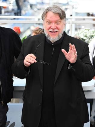 Cannes, France, France: Cannes, 78th Cannes Film Festival 2025 - day 6 - Photocall of the film La Lecon De Musique Alexandre Desplat & Guillermo Del Toro . In the photo Guillermo Del Toro Cannes France  - ZUMAp169 20250518_zea_p169_799 Copyright: xAlbertoxTerenghix