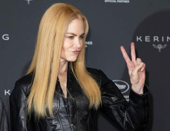 Cannes - Nicole Kidman At Kering Photocall Nicole Kidman attends a Kering Women in Motion Talk photocall the Majestic Hotel, Cannes during the 78th Cannes Film Festival in Cannes, France on May 18, 2025. Photo by Marco Piovanotto ABACAPRESS.COM Cannes France  Copyright: xPiovanottoxMarco ABACAx