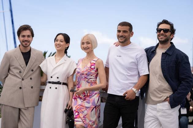 Cannes - Le Roi Soleil Photocall Panayotis Pascot, Lucie Zhang, Maria de Medeiros, Sofiane Zermani and Pio Marmai pose during Le Roi Soleil photocall at the 78th annual Cannes Film Festival at Palais des Festivals on May 18, 2025 in Cannes, France. Photo by Shootpix ABACAPRESS.COM Cannes France  Copyright: xShootpix ABACAx