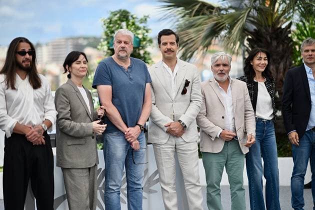 Cannes - Marcel Et Monsieur Pagnol Photocall Laurent Lafitte and cast Poses during the Marcel Et Monsieur Pagnol photocall at the 78th annual Cannes Film Festival at Palais des Festivals on May 17, 2025 in Cannes, France. Photo by Franck Castel ABACAPRESS.COM Cannes France  Copyright: xCastelxFranck ABACAx