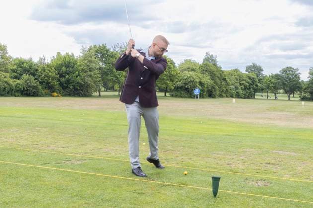 Der deutsche Rapper Kollegah (bürgerlich Felix Martin Andreas Matthias Blume - geb. 3. August 1984) besucht den 7.Mittelstands Cup im Golfclub Ullersdorf (bei Radeberg) umd wagt selöbst ein. paar Abschläge.