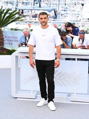 Cannes, France, France: Cannes, 78th Cannes Film Festival 2025 - day 6 - Photocall of the film Le Roi Soleil . In the photo: Sofiane Zermani Cannes France  - ZUMAp169 20250518_zea_p169_1172 Copyright: xAlbertoxTerenghix