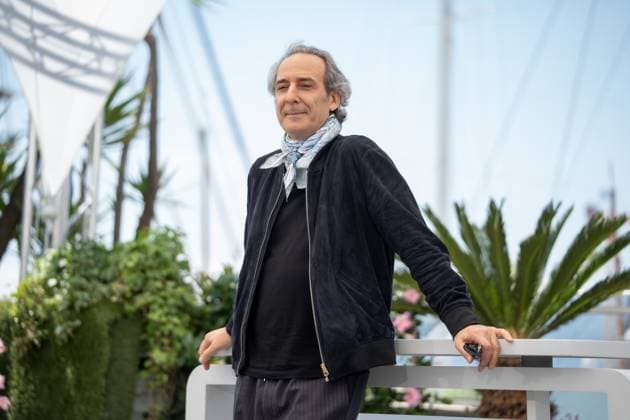 La Lecon De Musique Alexandre Desplat & Guillermo Del Toro Photocall - The 78th Annual Cannes Film Festival Alexandre Desplat poses during the La Lecon De Musique Alexandre Desplat & Guillermo Del Toro photocall at the 78th annual Cannes Film Festival at Palais des Festivals in Cannes, France, on May 18, 2025. Cannes France  Copyright: xLucaxCarlinox originalFilename: carlino-notitle250518_npFX9.jpg