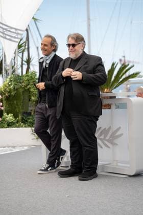 La Lecon De Musique Alexandre Desplat & Guillermo Del Toro Photocall - The 78th Annual Cannes Film Festival Alexandre Desplat and Guillermo del Toro pose during the La Lecon De Musique Alexandre Desplat & Guillermo Del Toro photocall at the 78th annual Cannes Film Festival at Palais des Festivals in Cannes, France, on May 18, 2025. Cannes France  Copyright: xLucaxCarlinox originalFilename: carlino-notitle250518_npkqv.jpg