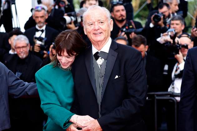 Charlotte Gainsbourg und Bill Murray bei der Premiere des Kinofilms The Phoenician Scheme Der phönizische Meisterstreich auf dem Festival de Cannes 2025 78. Internationale Filmfestspiele von Cannes im Palais des Festivals. Cannes, 18.05.2025