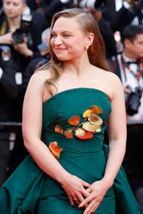 Mia Threapleton bei der Premiere des Kinofilms The Phoenician Scheme Der phönizische Meisterstreich auf dem Festival de Cannes 2025 78. Internationale Filmfestspiele von Cannes im Palais des Festivals. Cannes, 18.05.2025