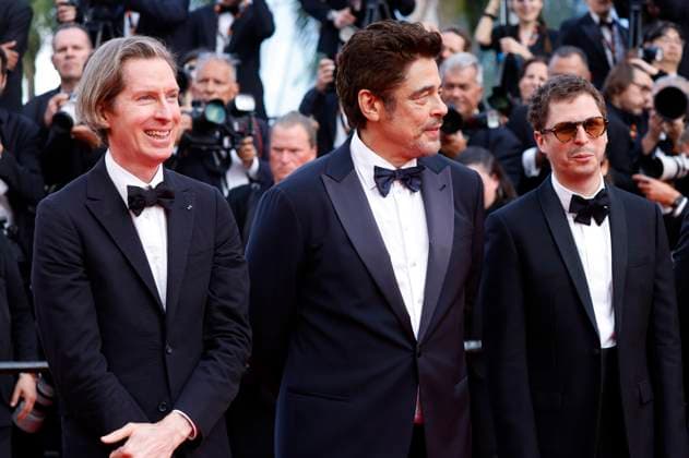 Wes Anderson, Benicio del Toro und Michael Cera bei der Premiere des Kinofilms The Phoenician Scheme Der phönizische Meisterstreich auf dem Festival de Cannes 2025 78. Internationale Filmfestspiele von Cannes im Palais des Festivals. Cannes, 18.05.2025