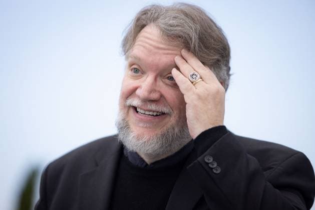 Cannes - La Lecon De Musique Photocall Guillermo del Toro pose during the La Lecon De Musique Alexandre Desplat & Guillermo Del Toro photocall at the 78th annual Cannes Film Festival at Palais des Festivals on May 18, 2025 in Cannes, France. Photo by Shootpix ABACAPRESS.COM Cannes France  Copyright: xShootpix ABACAx