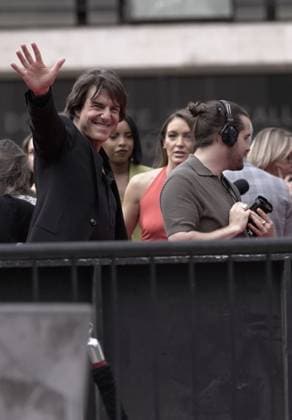 Tom cruise attends the new york premiere of mission: impossible the final reckoning at lincoln center. (new) tom cruise attends the new york premiere of mission: impossible the final reckoning at lincoln center. May 18,2025, new york, usa: the red carpet rolled out this afternoon at lincoln center as tom cruise arrived for the new york premiere of mission: impossible the final reckoning. Joined by cast and crew, cruise greeted fans and spoke briefly about the long-running action franchise, which is nearing its epic conclusion. The film is set to hit theaters on may 23. Credit: jorge estrellado thenews2 (Foto: Jorge Estrellado Thenews2 imago images) Tom cruise attends the new york premiere of mission: impossible the final rec  Copyright: xJorgexEstrelladox