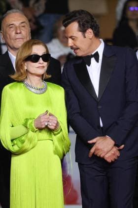 J Montée des marches du film La femme la plus riche du monde lors du 78ème Festival International du Film de Cannes Isabelle Huppert, Laurent Lafitte Montée des marches du film La femme la plus riche du monde lors du 78ème Festival International du Film de Cannes, au Palais des Festivals à Cannes Le 18 mai 2025 Jacovides Moreau Bestimage Red carpet for the movie The richest woman in the world during the 78th Cannes International Film Festival at the Palais des Festivals in Cannes, France On may 18th 2025 Cannes France  Copyright: xJACOVIDES-MOREAUx xBESTIMAGExJACOVIDES-MOREAUx xBESTIMAGEx