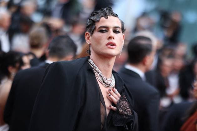 Entertainment Themen der Woche KW20 Entertainment Bilder des Tages Cannes - The Phoenician Scheme Screening Raphael Say posing during the The Phoenician Scheme red carpet at the 78th annual Cannes Film Festival at Palais des Festivals on May 18, 2025 in Cannes, France. Photo by Jerome Domine ABACAPRESS.COM Cannes France  Copyright: xDominexJerome ABACAx
