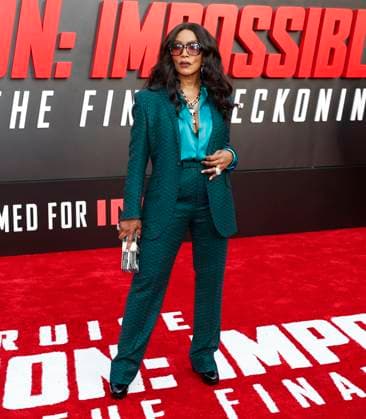 Angela Bassett arrives on the red carpet at the Mission: Impossible The Final Reckoning New York Premiere at Lincoln Center on Sunday, May 18, 2025 in New York City.  NYP20250518238 JOHNxANGELILLO