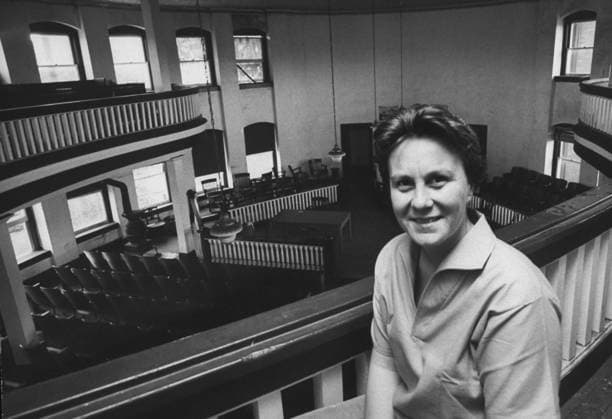 Hey, Boo: Harper Lee and To Kill a Mockingbird (2010) - filmstill Author of To Kill a Mockingbird Harper Lee, in a local coutrhouse while visting her home town in Hey, Boo: Harper Lee and To Kill a Mockingbird (2010) - - - EDITORIAL USE ONLY Copyright: xCAP NFSx