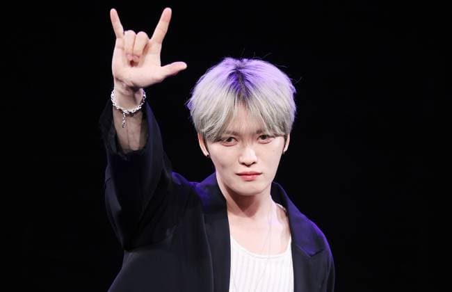 Entertainment Themen der Woche KW21 Entertainment Bilder des Tages S. Korean singer Kim Jae-joong S. Korean singer Kim Jae-joong South Korean singer Kim Jae-joong poses for a photo during a showcase to promote his new mini album Beauty in Chaos in Seoul on May 19, 2025. (Yonhap) 2025-05-19 16:47:19 < 1980-2025 YONHAPNEWS AGENCY. .> ¼­¿ïÆ¯º°½Ã EDITORIAL USE ONLY  Copyright: xx PYH2025051913700034400 YonhapxNewsx yonphotos241275