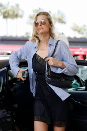 Cannes Toni Garrn leaves Hotel Martinez MP Toni Garrn leaves Hotel Martinez ahead the 78th annual Cannes Film Festival on May 19, 2025 in Cannes, France. Photo by Marco Piovanotto ABACAPRESS.COM  Copyright: xPiovanottoxMarco ABACAx