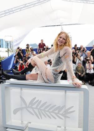 Photocall du film Astin sem Eftir er The love that remains lors du 78ème Festival International du Film de Cannes Saga Garðarsdóttir Photocall du film Astin sem Eftir er The love that remains lors du 78ème Festival International du Film de Cannes le 19 mai 2025 Jacovides Moreau Bestimage Ástin Sem Eftir Er The Love That Remains photocall at the 78th annual Cannes Film Festival at Palais des Festivals on May 19, 2025 in Cannes, France Cannes France  Copyright: xJACOVIDES-MOREAUx xBESTIMAGExJACOVIDES-MOREAUx xBESTIMAGEx