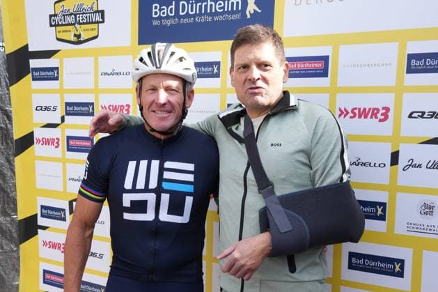 Lance Armstrong (Ex Radprofi), Jan Ullrich (Ex Radprofi) - Jan Ullrich Cycling FestivalDeutschland, Bad Duerrheim, Gelaende Busbahnhof, 18.05.2025