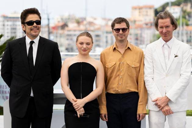 Photocall The Phoenician Scheme at the 78th Cannes International Film Festival Benicio del Toro, Mia Threapleton, Michael Cera and Wes Anderson at The Phoenician Scheme photocall at the 78th Cannes International Film Festival at Palais des Festivals in Cannes, France, on May 19, 2025 Jacovides Moreau Bestimage The Phoenician Scheme photocall at the 78th annual Cannes Film Festival at Palais des Festivals in Cannes, France, on May 19, 2025 Cannes France  Copyright: xJACOVIDES-MOREAUx xBESTIMAGExJACOVIDES-MOREAUx xBESTIMAGEx