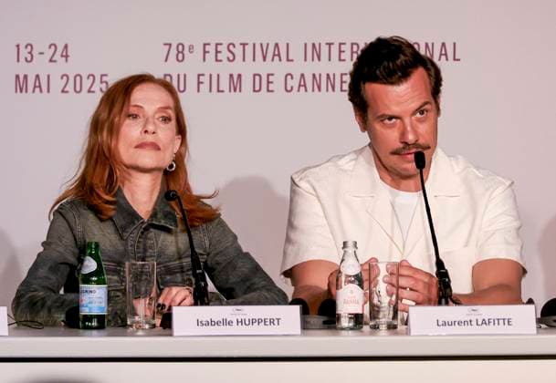 Entertainment Themen der Woche KW21 Entertainment Bilder des Tages 78eme Festival International du Film de Cannes Press conference for the film La Femme La Plus Riche Du Monde The Richest Woman In The World 78th Cannes International Film Festival Press conference for the film La Femme La Plus Riche Du Monde The Richest Woman In The World 444657 2025 05 19 Cannes France Huppert, Isabelle Lafitte, Laurent  Copyright: xIvankaxVoisinx xStarfacex STAR_444657_048
