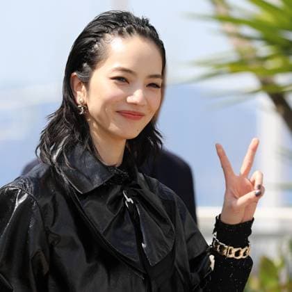 May 19, 2025, Cannes, Cote D azur, France: NANA KOMATSU poses during the photocall for Exit 8 at the 78th Annual Cannes Film Festival at Palais des Festivals in Cannes, France Cannes France - ZUMAc179 20250519_zep_c179_289 Copyright: xMickaelxChavetx