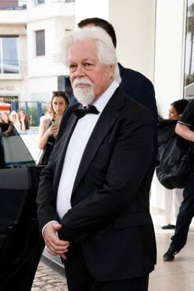 Cannes Alton Mason leave Hotel Martinez to attend the screening MP Paul Watson leaves Hotel Martinez to attending official screening of - Highest 2 lowest - ahead the 78th annual Cannes Film Festival on May 19, 2025 in Cannes, France. Photo by Marco Piovanotto ABACAPRESS.COM  Copyright: xPiovanottoxMarco ABACAx