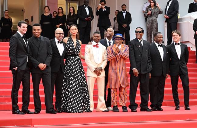 Entertainment Bilder des Tages American actress Ilfenesh Hadera, director Spike Lee, actors Denzel Washington, Wendell Pierce, Jeffrey Wright, Aubrey Joseph, Elijah Wright, actor musician Asap Rocky, producers Alan Fox and Jason Berman attend the premiere of Highest 2 Lowest at the 78th Cannes Film Festival in Cannes, France on Monday May 19, 2025.  CAN20250519174 RUNExHELLESTAD