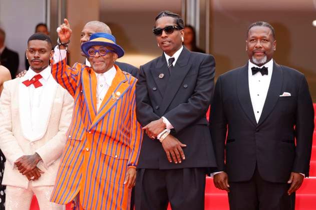 Aubrey Joseph, Denzel Washington, Spike Lee, ASAP Rocky und Wendell Pierce bei der Premiere des Kinofilms Highest 2 Lowest auf dem Festival de Cannes 2025 78. Internationale Filmfestspiele von Cannes im Palais des Festivals. Cannes, 19.05.2025