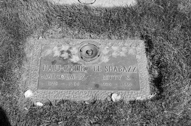 May 19, 2025, Hartsdale, New York, U.S: A burial marker places the site of Malcolm X and his wife Betty ShabazzÃ¢â‚¬â ¢s final resting place in Ferncleff Cemetery in Hartsdale, New York. May 19, 2025 marks the anniversary of the slain civil rights leader birthday. Hartsdale U.S - ZUMAp140 20250519_zap_p140_006 Copyright: xBrianxBranchxPricex