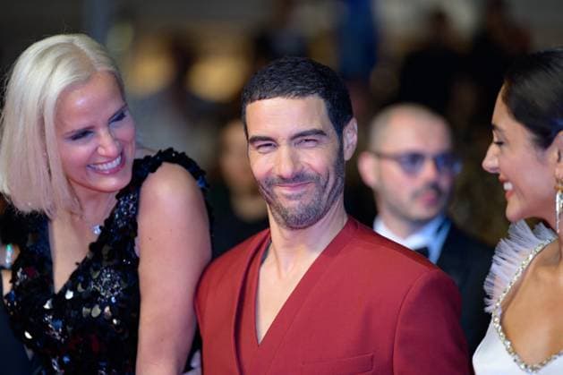 Cannes Alpha Red Carpet NG Louai El Amrousy, Emma Mackey, Mélissa Boros, Tahar Rahim, Julia Ducournau, Golshifteh Farahani, Finnegan Oldfield, Jean-Rachid Kallouche and Eric Altmayer attending the ‘Alpha’ Screening and Red Carpet at Palais Des Festivals in Cannes, France on May 19 2025 as part of the 78th Cannes Film Festival. Photo by Nicolas Genin ABACAPRESS.COM Cannes France  Copyright: xGeninxNicolas ABACAx