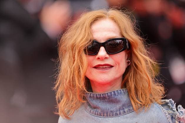Cannes - Highest 2 Lowest Screening Isabelle Huppert attends the Highest 2 Lowest red carpet at the 78th annual Cannes Film Festival at Palais des Festivals on May 19, 2025 in Cannes, France. Photo by Shootpix ABACAPRESS.COM Cannes France  Copyright: xShootpix ABACAx
