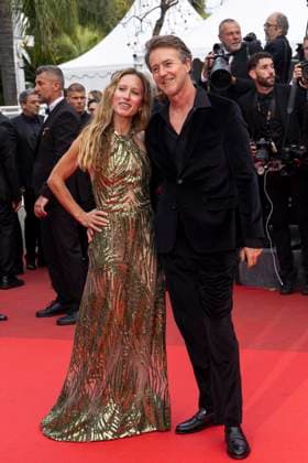 Highest 2 Lowest red carpet at the 78th annual Cannes Film Festival Shauna Robertson and Edward Norton attend the Highest 2 Lowest red carpet at the 78th annual Cannes Film Festival at Palais des Festivals on May 19, 2025 in Cannes, France.  Copyright: x Chassery+Courdjix