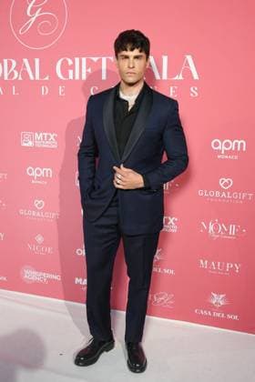Photocall of the Globa Gift Gala during the 78th Cannes International Film Festival Baptiste Giabiconi at the photocall of the Globa Gift Gala during the 78th Cannes International Film Festival May 19th, 2025 Lionel Urman Bestimage Celebrities at the photocall of the Global Gift Gala during the 78th Internationall Cannes Film Festival May 19th, 2025 Cannes France  Copyright: xLIONELxURMANxx xBESTIMAGExLIONELxURMANxx xBESTIMAGEx