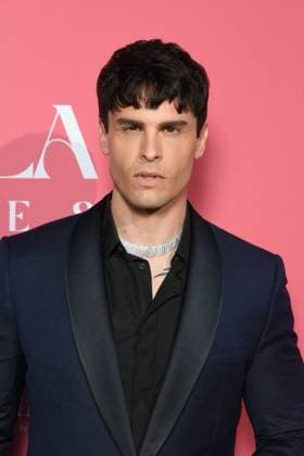 Photocall of the Globa Gift Gala during the 78th Cannes International Film Festival Baptiste Giabiconi at the photocall of the Globa Gift Gala during the 78th Cannes International Film Festival May 19th, 2025 Lionel Urman Bestimage Celebrities at the photocall of the Global Gift Gala during the 78th Internationall Cannes Film Festival May 19th, 2025 Cannes France  Copyright: xLIONELxURMANxx xBESTIMAGExLIONELxURMANxx xBESTIMAGEx